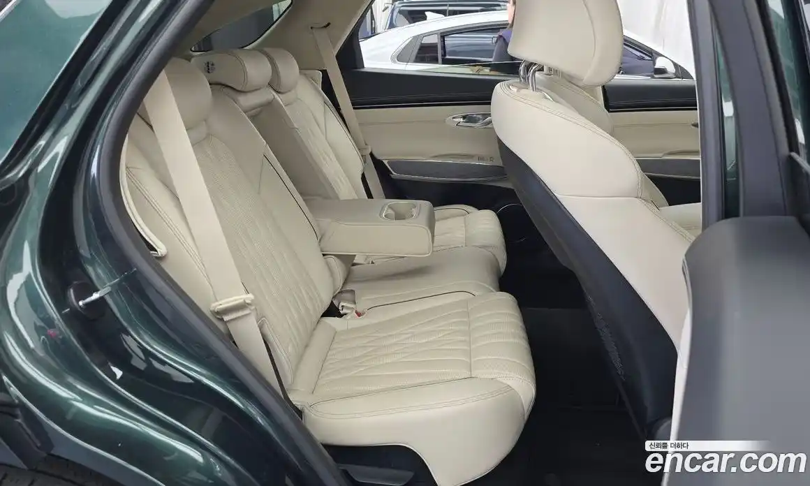 Genesis GV70 2022 2.5 автомат (гидро), фото 12