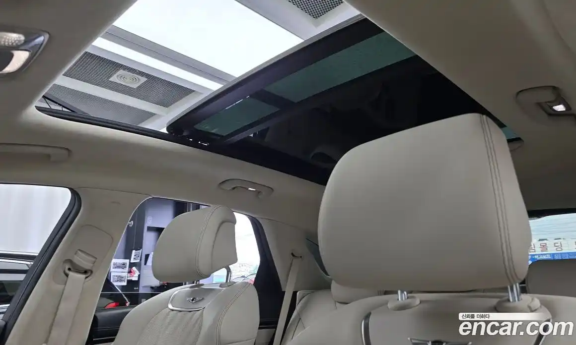Genesis GV70 2022 2.5 автомат (гидро), фото 15