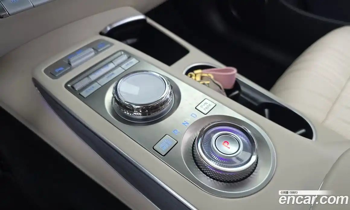 Genesis GV70 2022 2.5 автомат (гидро), фото 9