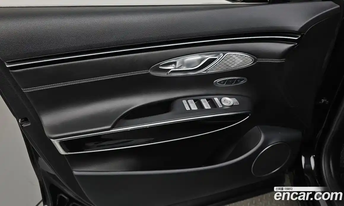 Genesis GV70 2022 2.5 автомат (гидро), фото 13