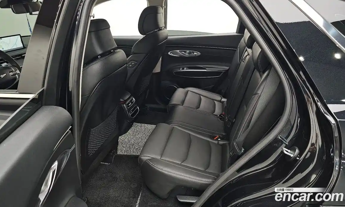 Genesis GV70 2022 2.5 автомат (гидро), фото 17