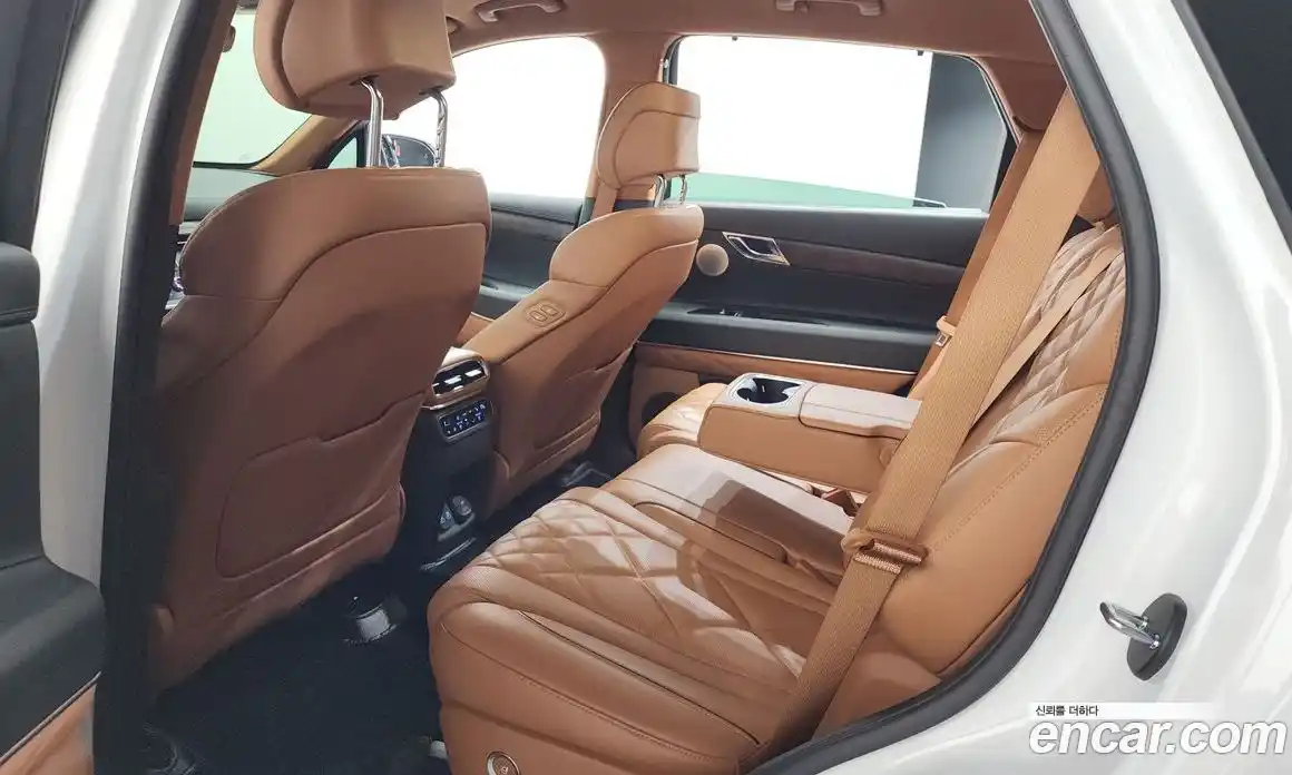 Genesis GV80 2024 2.5 автомат (гидро), фото 24