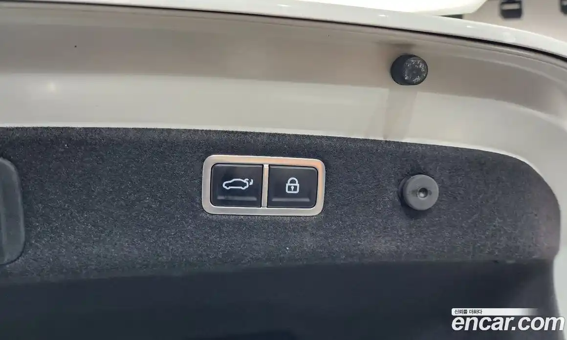 Genesis G70 2021 3.3 автомат (гидро), фото 17