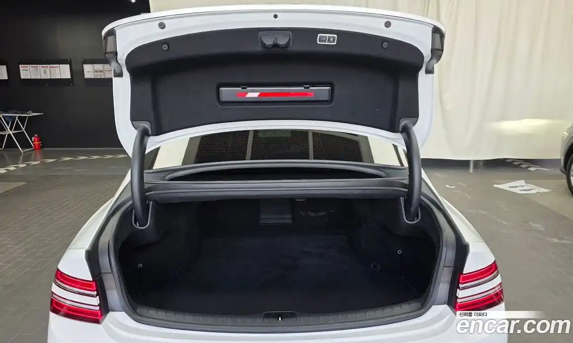 Genesis G80 2023 3.5 автомат (гидро), фото 26