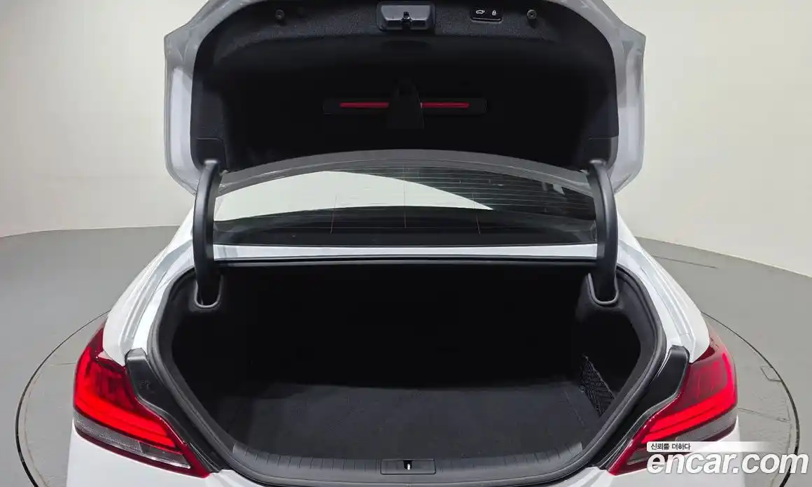 Genesis G70 2020 3.3 автомат (гидро), фото 20