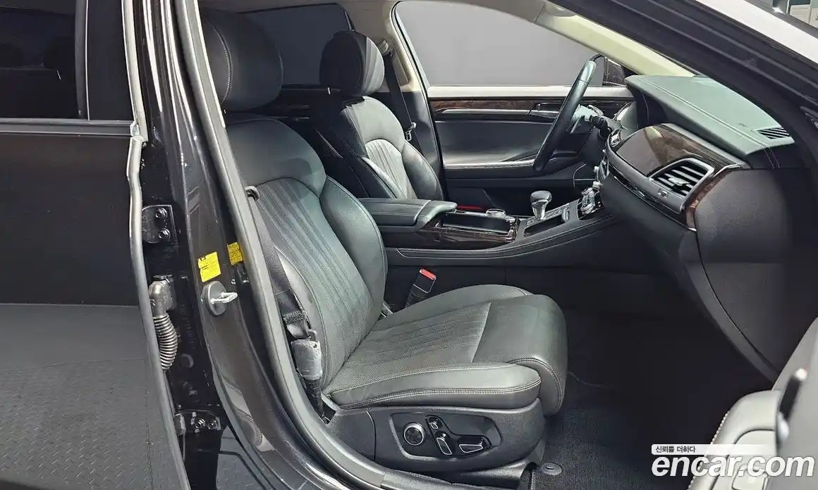 Genesis G90 2018 3.8 автомат (гидро), фото 16