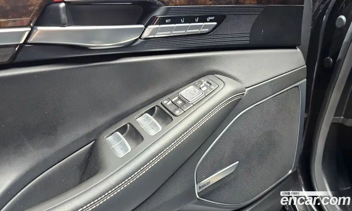 Genesis G90 2018 3.8 автомат (гидро), фото 23