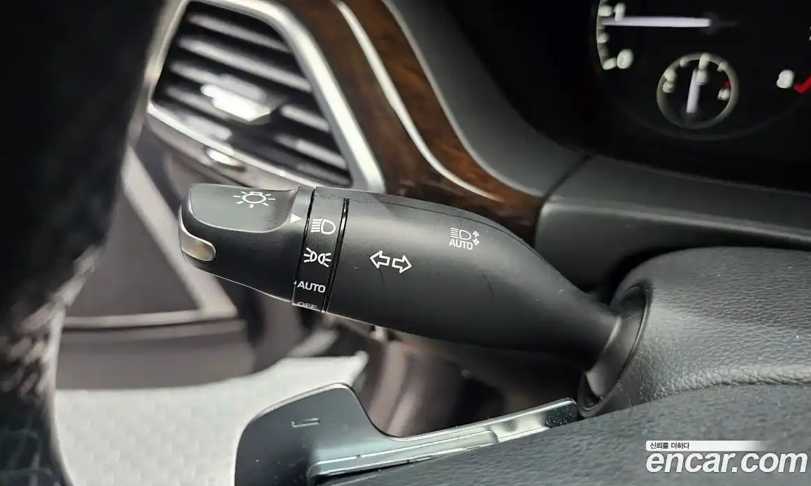 Genesis G90 2018 3.8 автомат (гидро), фото 24