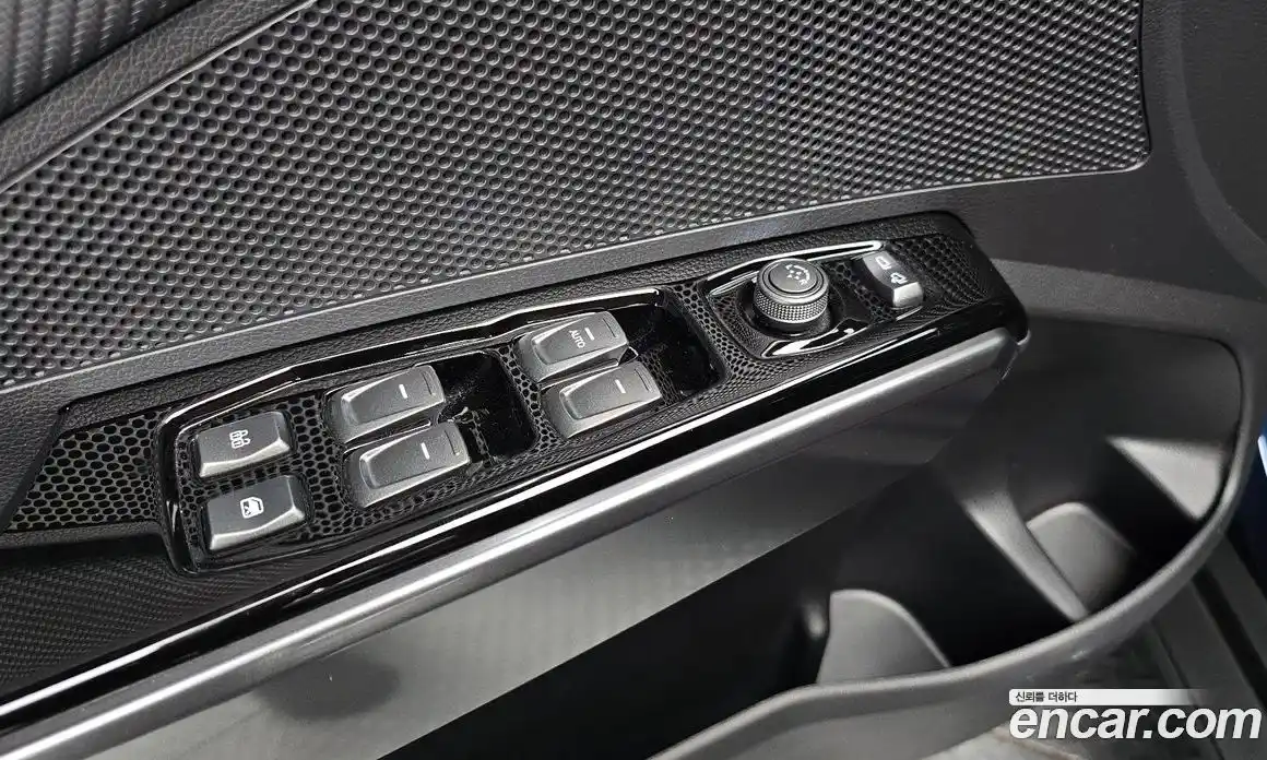 SsangYong TIBOLI 2022 1.5 автомат (гидро), фото 17
