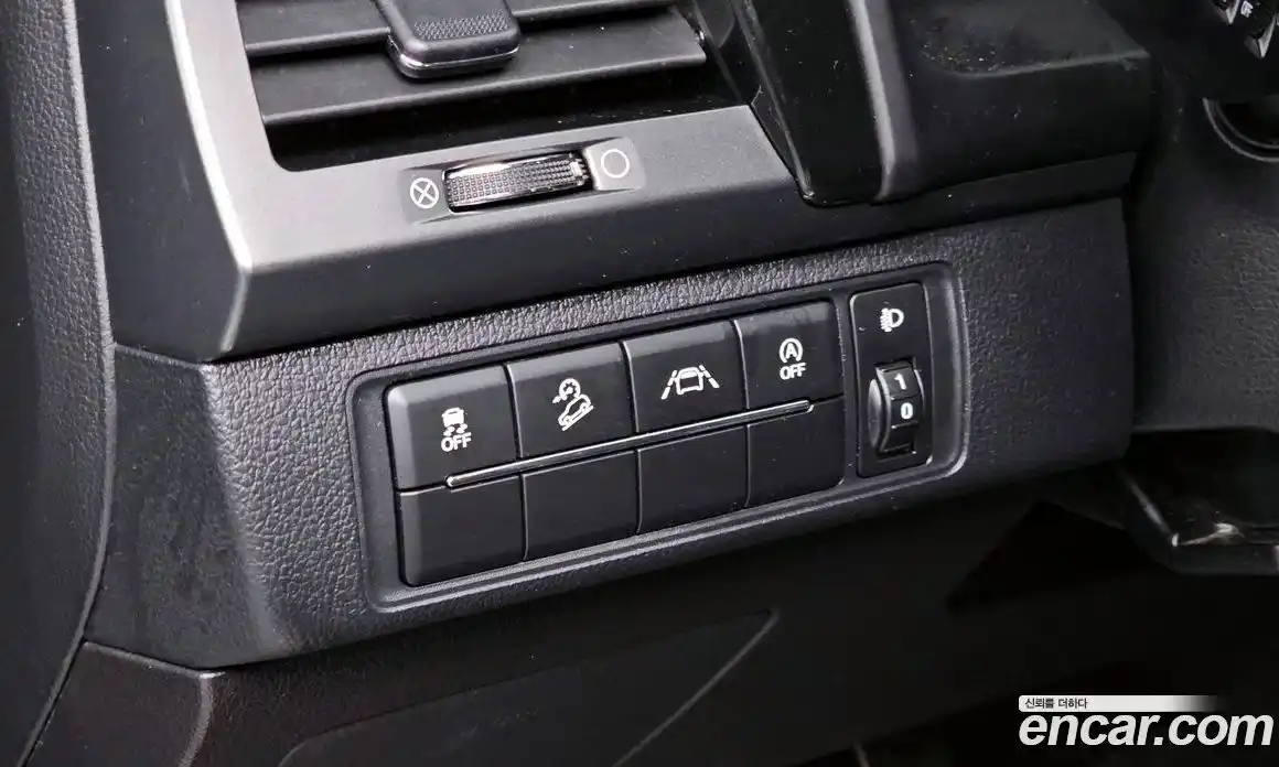 SsangYong Rexton 2022 2.2 автомат (гидро), фото 21