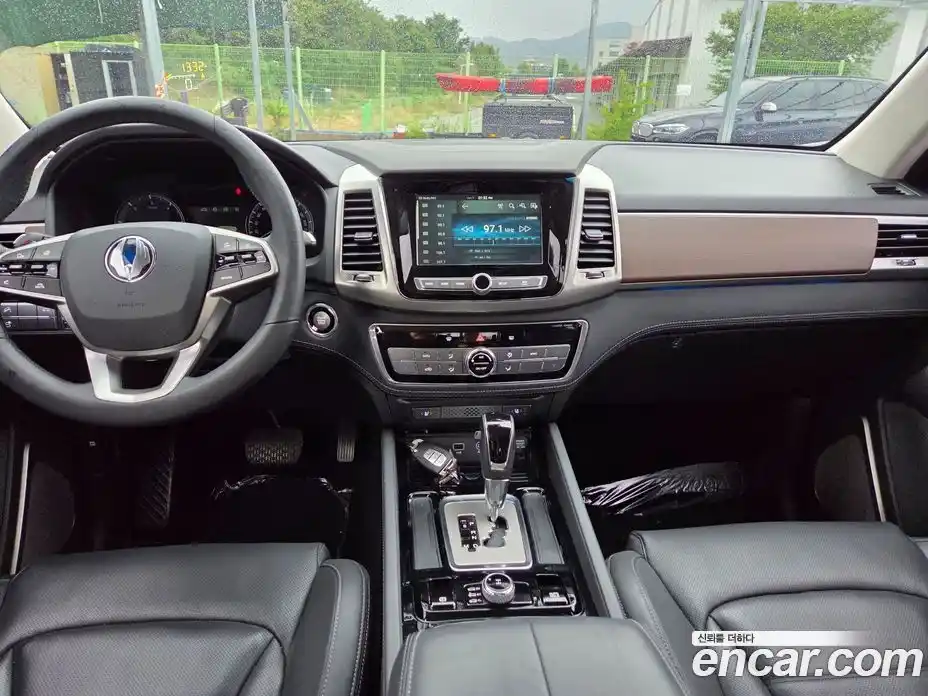 SsangYong Rexton 2017 2.2 автомат (гидро), фото 12