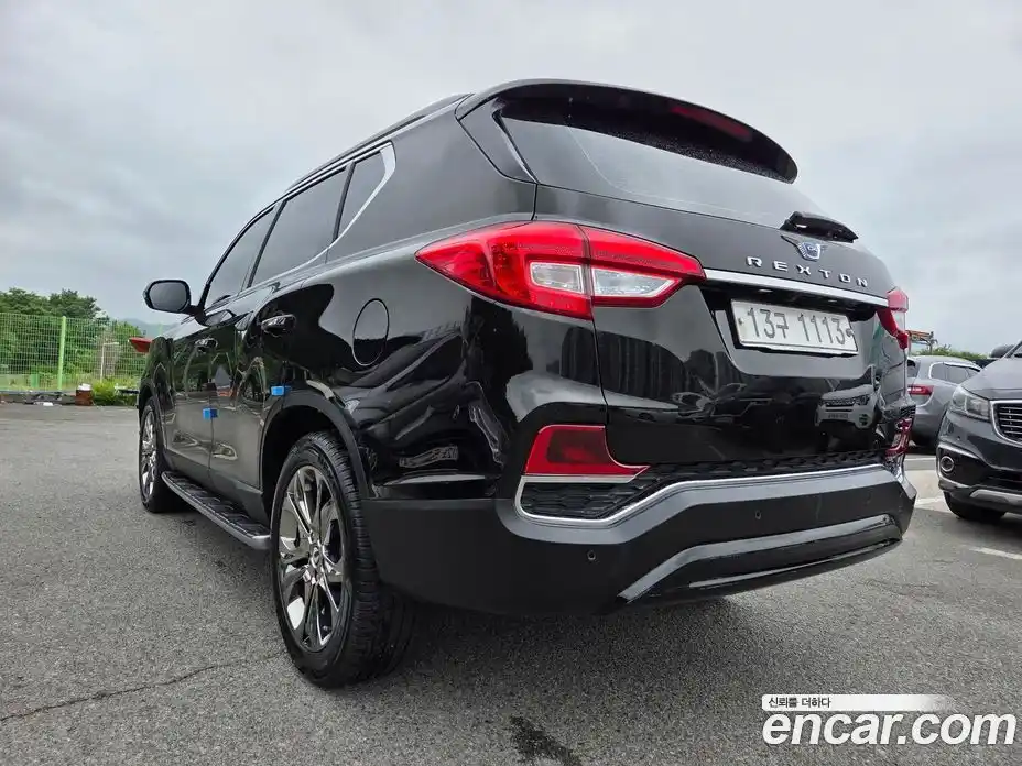 SsangYong Rexton 2017 2.2 автомат (гидро), фото 17
