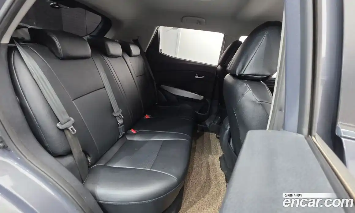 SsangYong TIBOLI 2015 1.6 автомат (гидро), фото 19