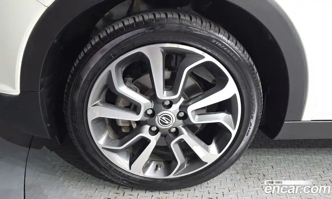 SsangYong TIBOLI 2016 1.6 автомат (гидро), фото 5