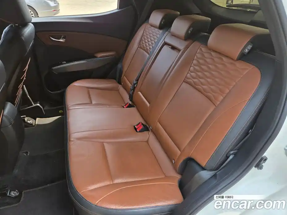 SsangYong TIBOLI 2019 1.6 автомат (гидро), фото 13