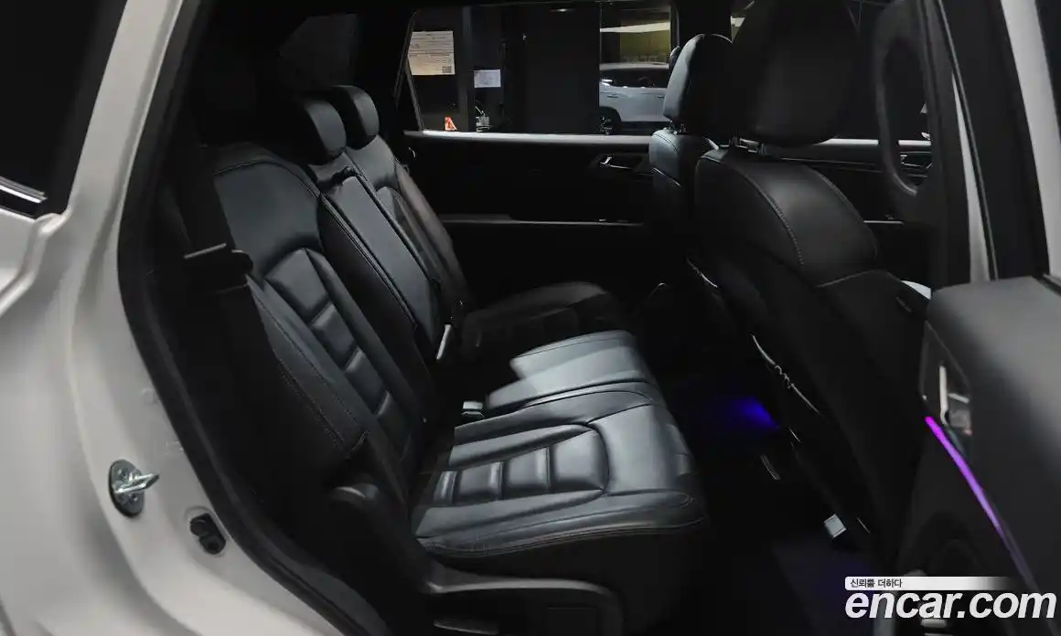 SsangYong Rexton 2018 2.2 автомат (гидро), фото 12