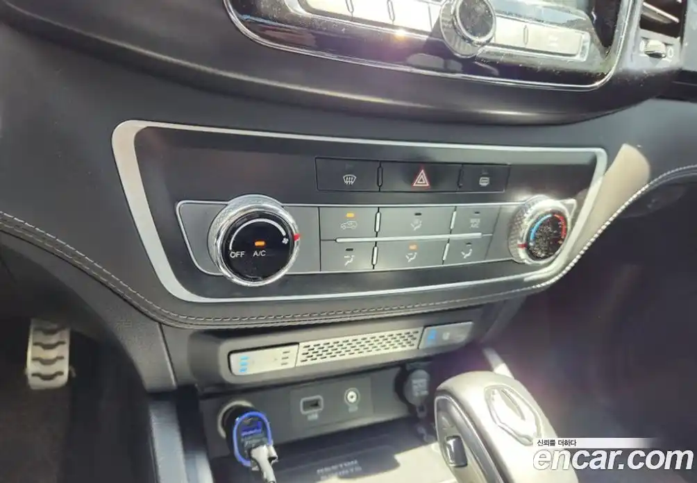 SsangYong Rexton 2020 2.2 автомат (гидро), фото 8