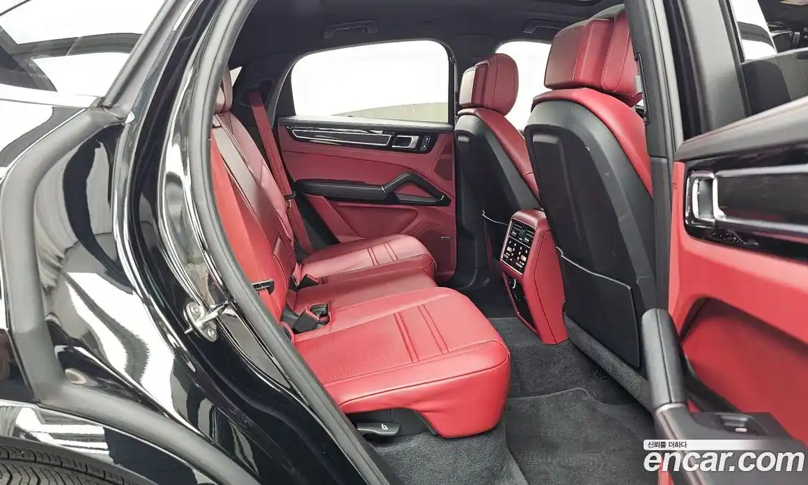 Porsche Cayenne 2022 3.0 автомат (гидро), фото 12