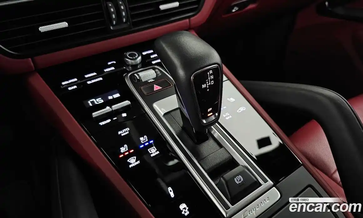 Porsche Cayenne 2022 3.0 автомат (гидро), фото 9