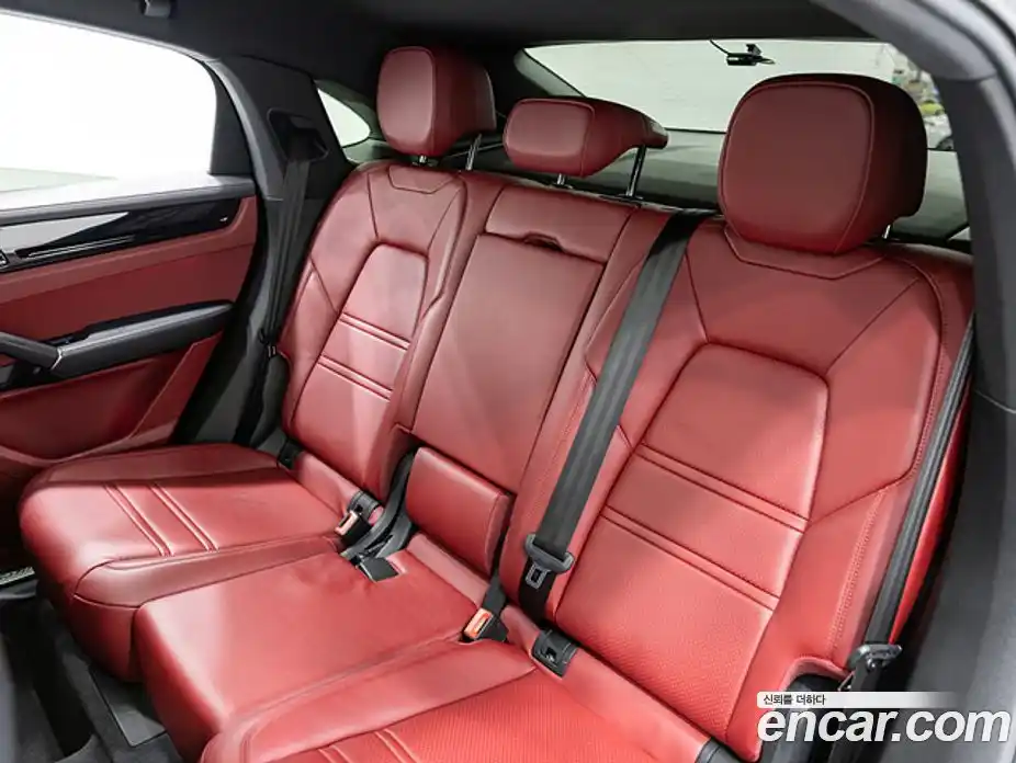 Porsche Cayenne 2022 3.0 автомат (гидро), фото 16