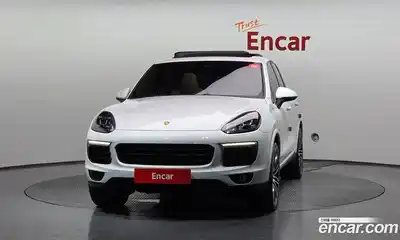 Porsche Cayenne 2017 3.0 автомат (гидро), миниатюра 3