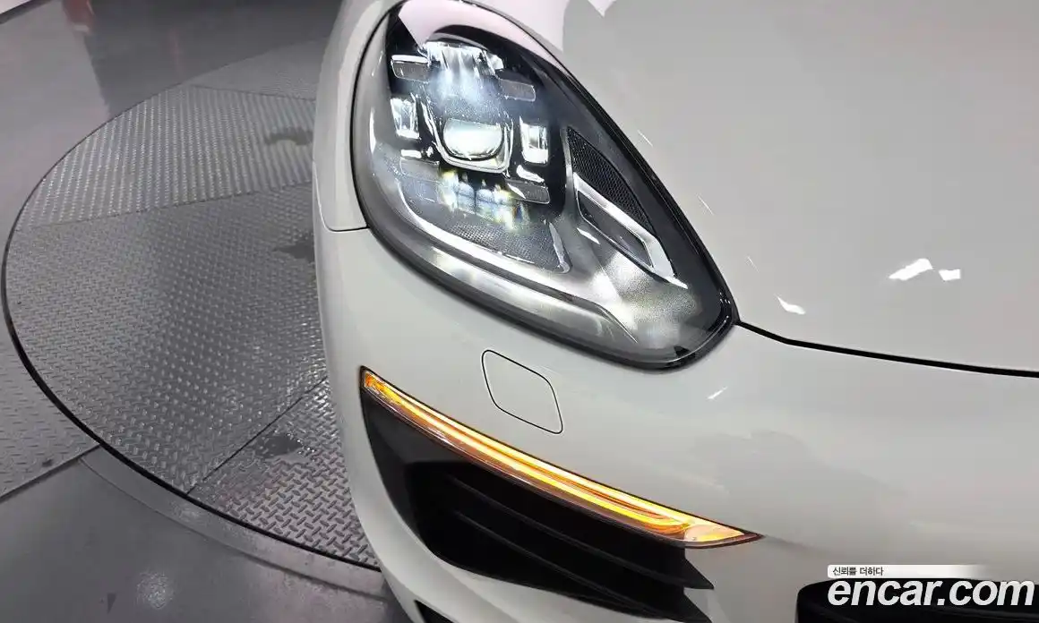 Porsche Cayenne 2017 3.0 автомат (гидро), фото 8