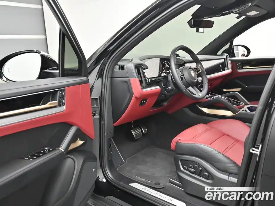 Porsche Cayenne 2025 3.0 автомат (гидро), фото 11