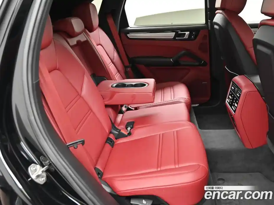 Porsche Cayenne 2022 3.0 автомат (гидро), фото 12
