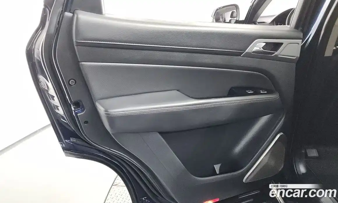 SsangYong Rexton 2018 2.2 автомат (гидро), фото 15