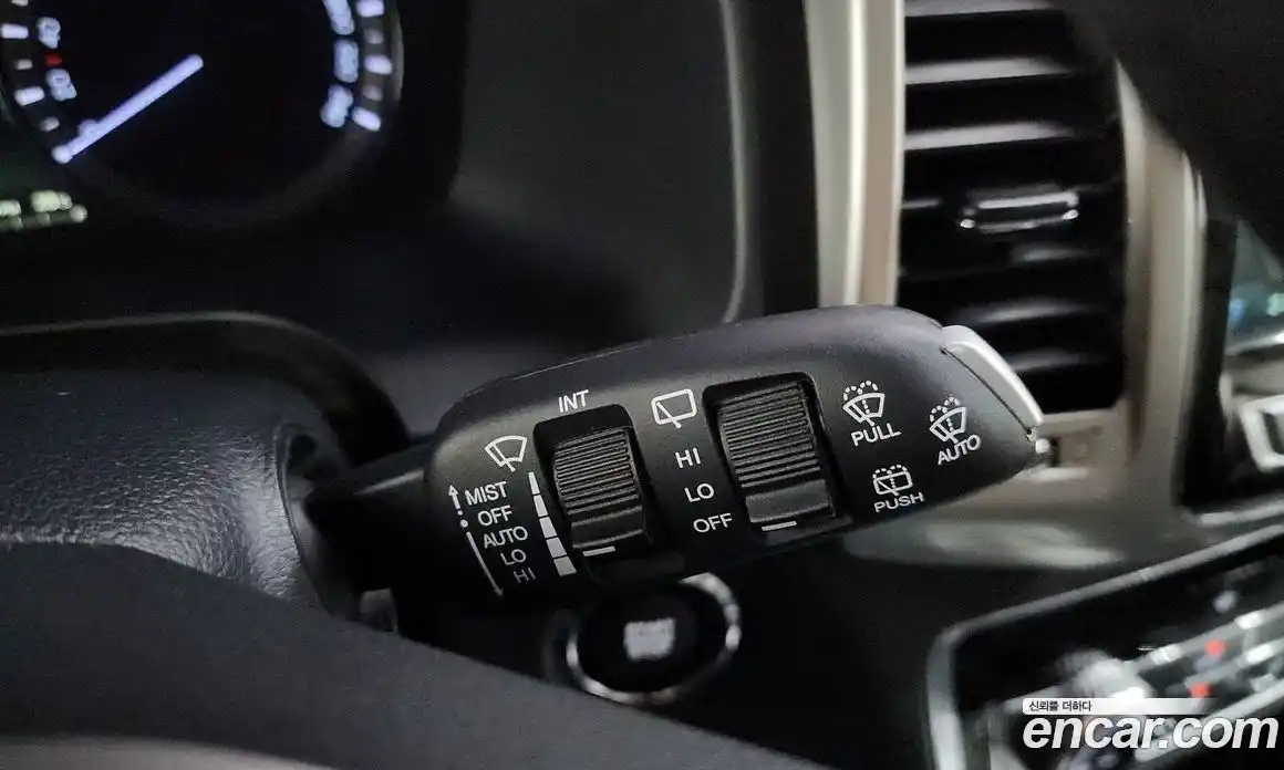 SsangYong Rexton 2018 2.2 автомат (гидро), фото 29