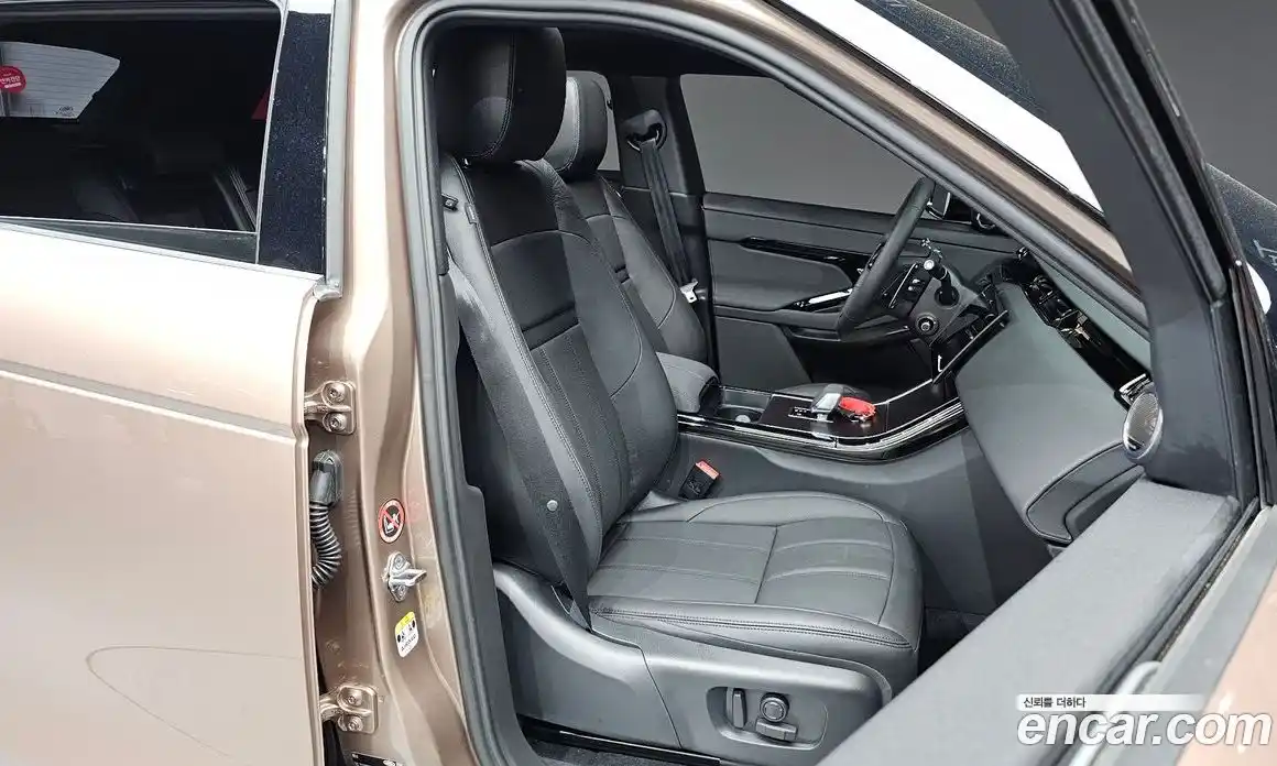Land Rover Range Rover Evoque 2026 2.0 автомат (гидро), фото 11