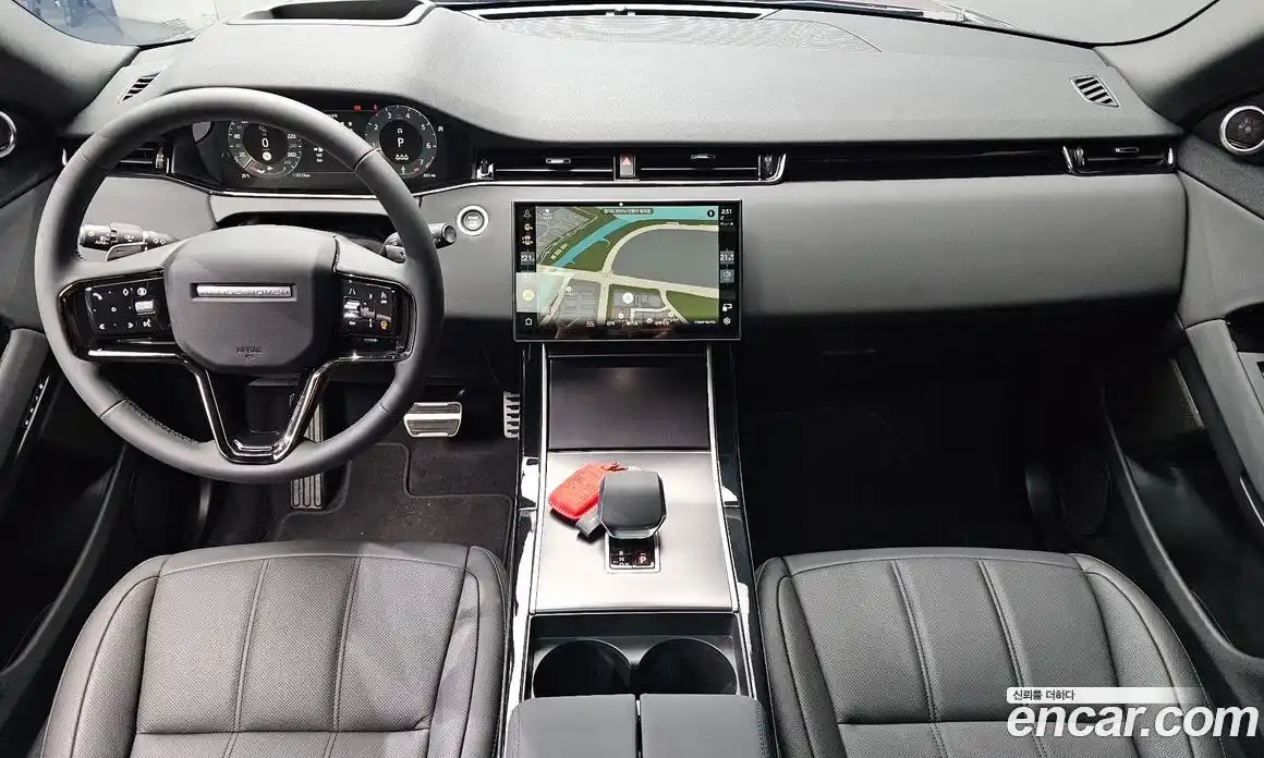 Land Rover Range Rover Evoque 2026 2.0 автомат (гидро), фото 7