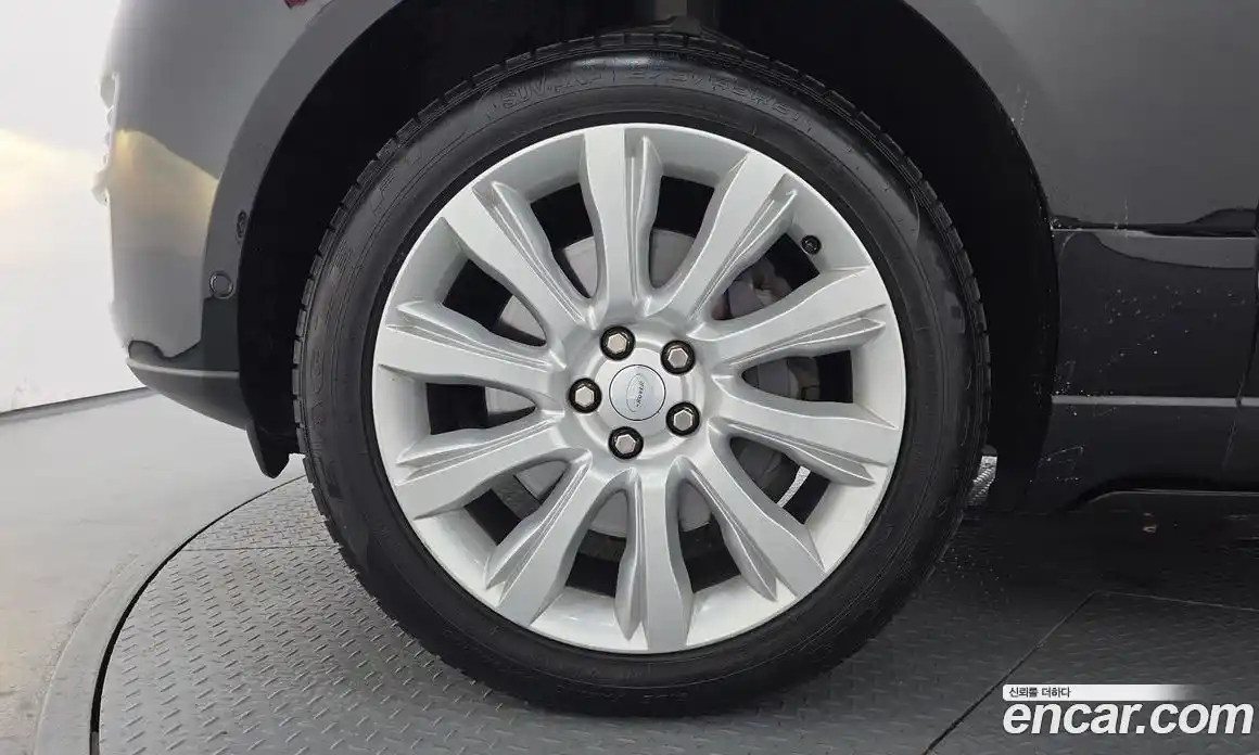 Land Rover Range Rover 2016 5.0 автомат (гидро), фото 5
