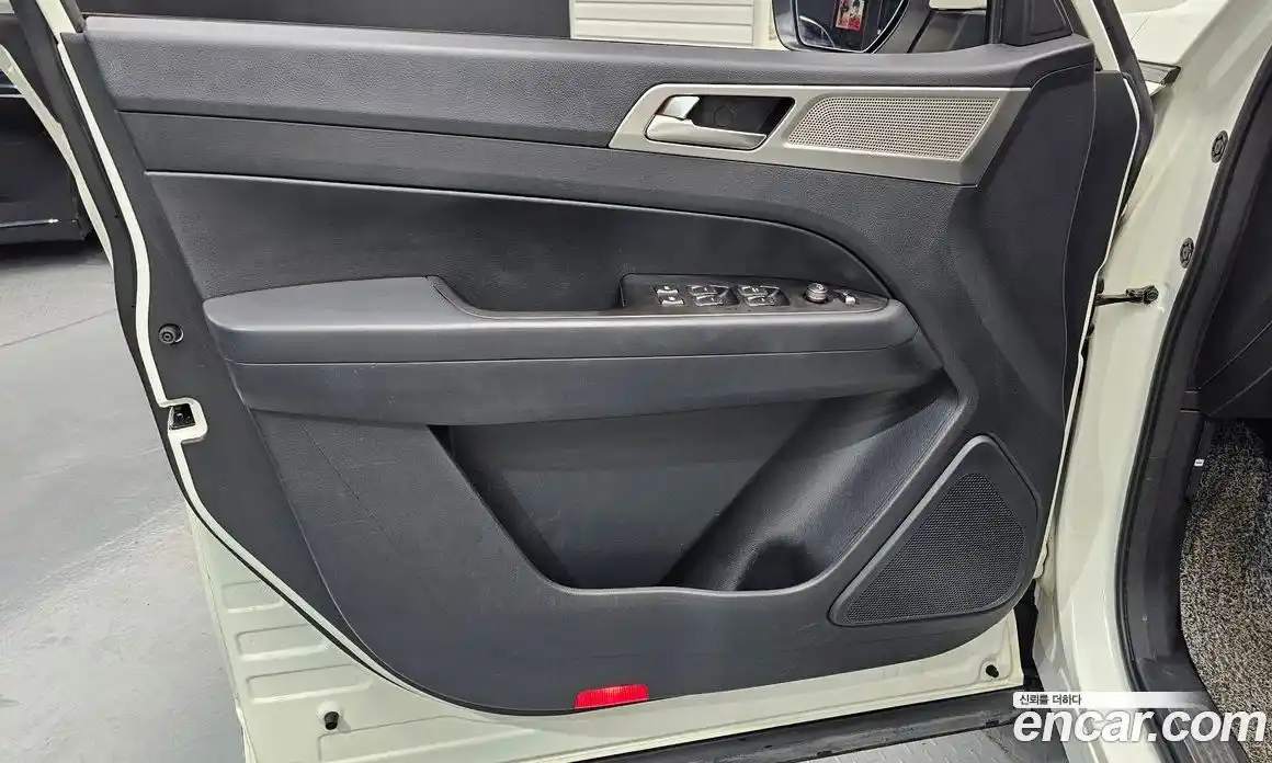 SsangYong Rexton 2019 2.2 автомат (гидро), фото 14