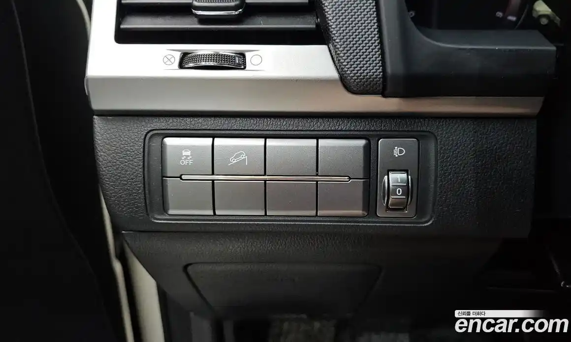 SsangYong Rexton 2019 2.2 автомат (гидро), фото 27