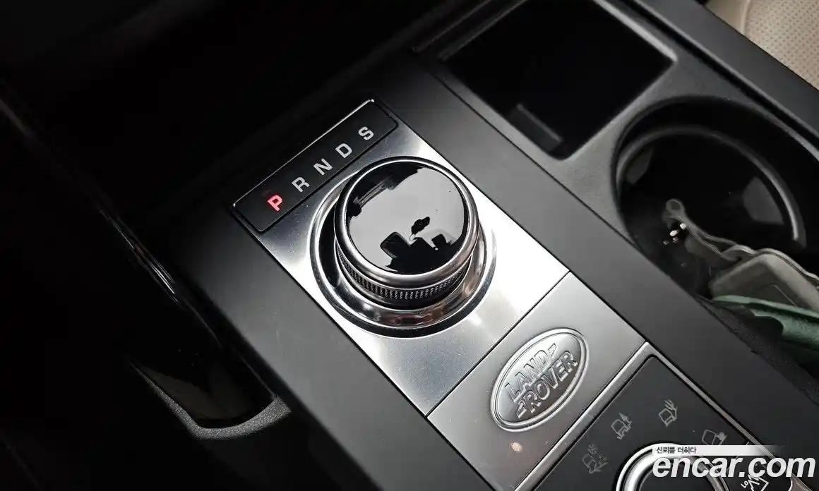 Land Rover Discovery 2019 3.0 автомат (гидро), фото 12