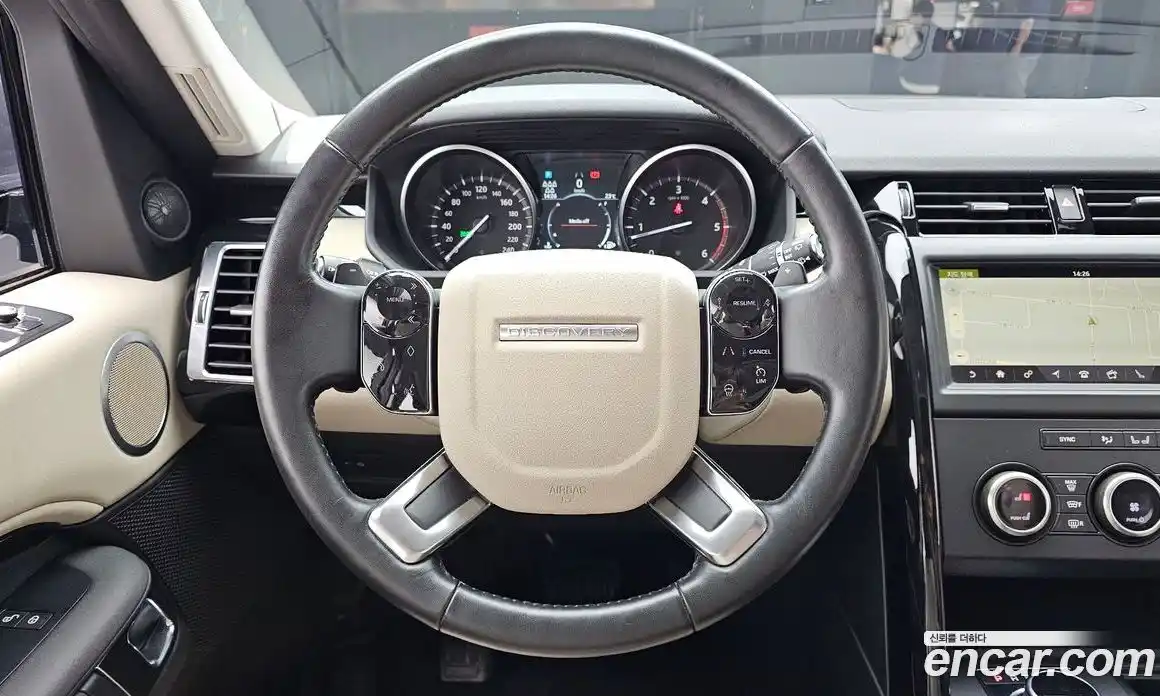 Land Rover Discovery 2019 3.0 автомат (гидро), фото 19