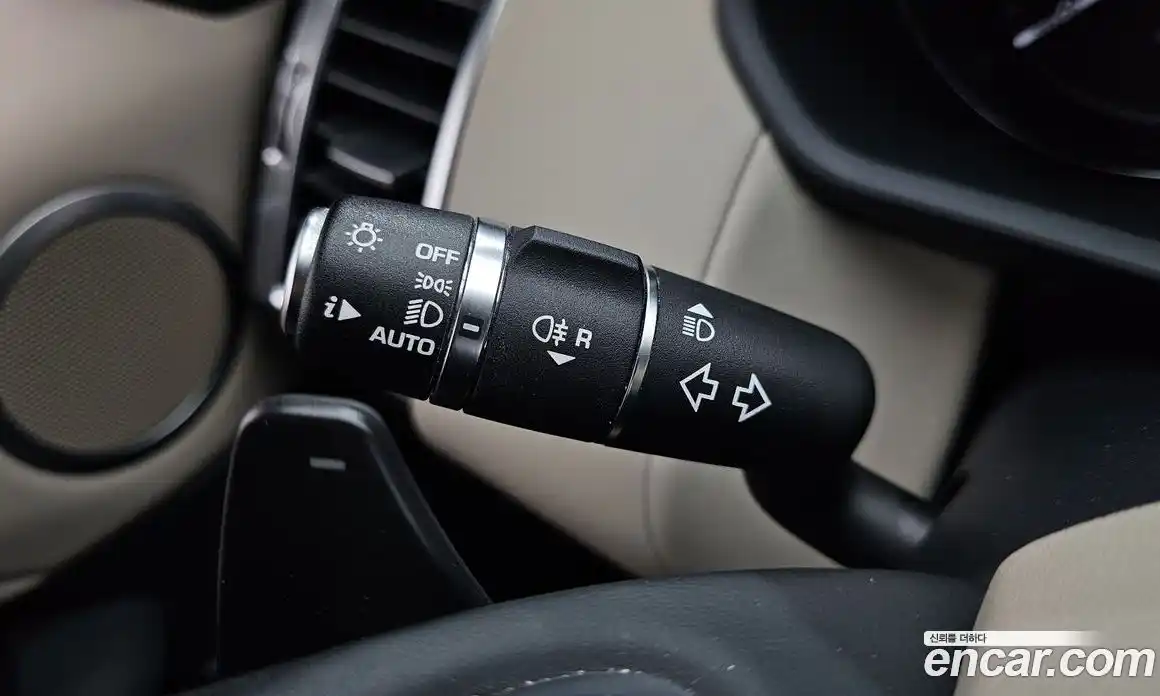 Land Rover Discovery 2019 3.0 автомат (гидро), фото 29