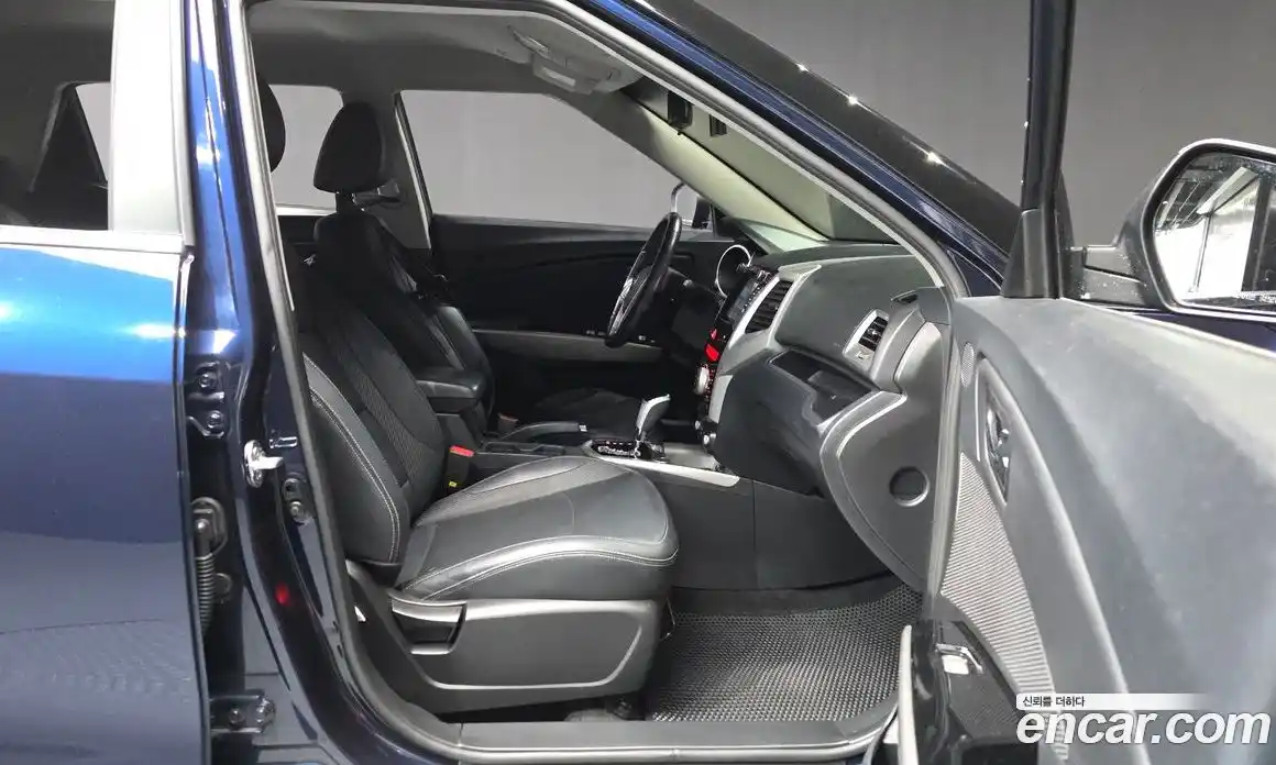SsangYong TIBOLI 2015 1.6 автомат (гидро), фото 11