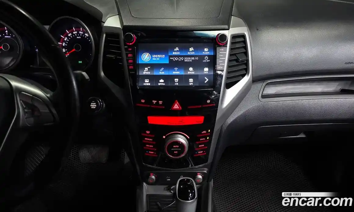 SsangYong TIBOLI 2015 1.6 автомат (гидро), фото 14