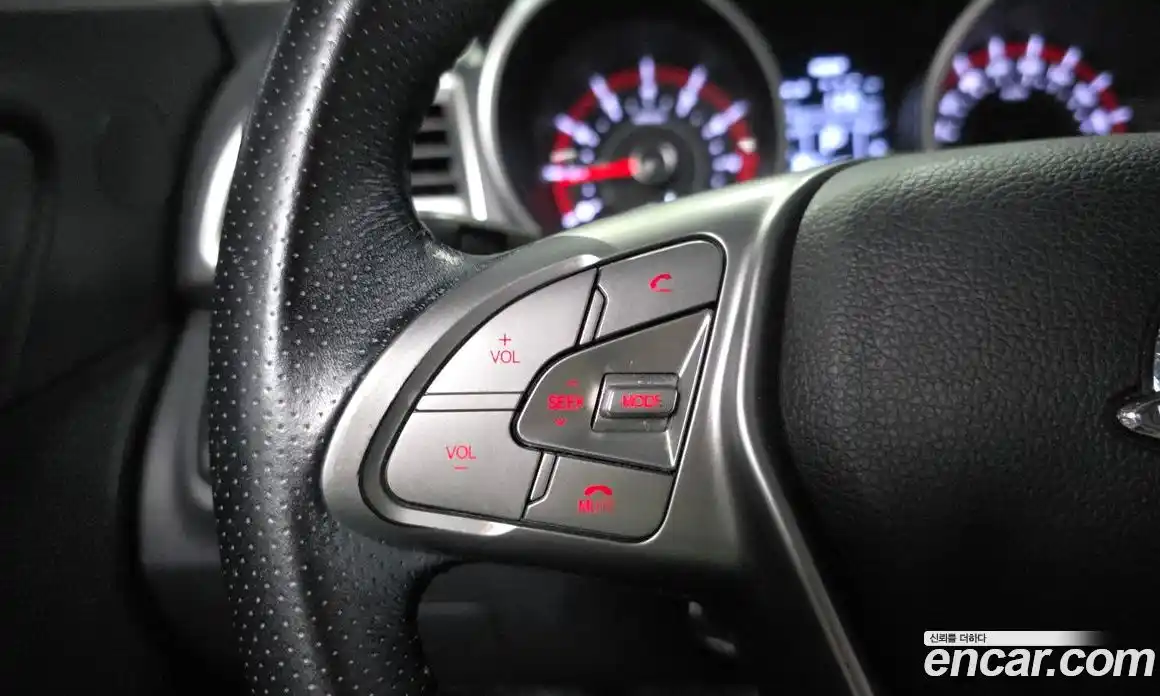 SsangYong TIBOLI 2015 1.6 автомат (гидро), фото 17