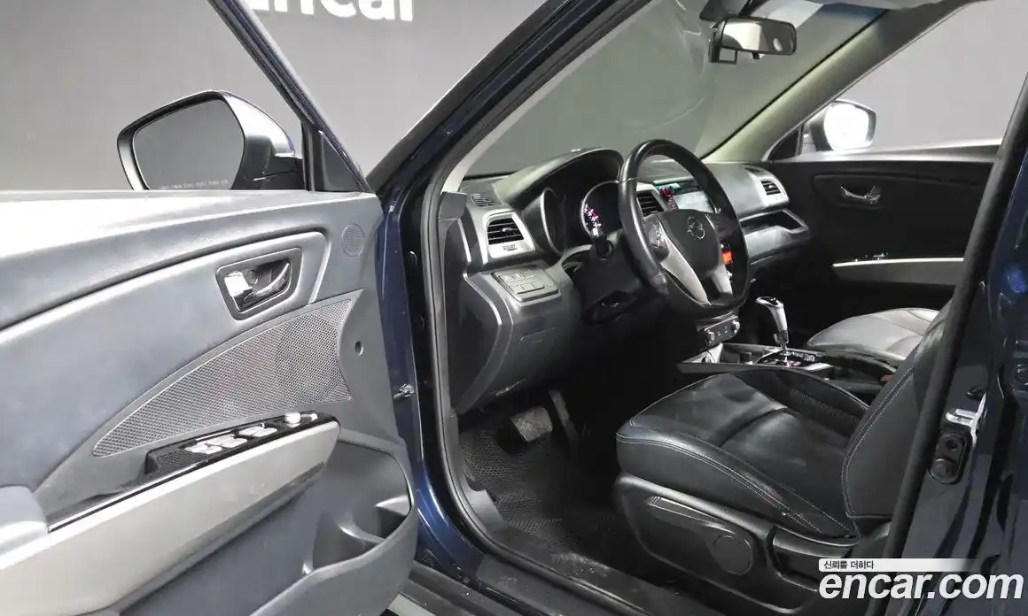 SsangYong TIBOLI 2015 1.6 автомат (гидро), фото 10