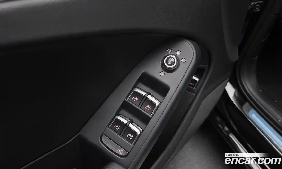 Audi A4 2015 2.0 автомат (гидро), фото 17