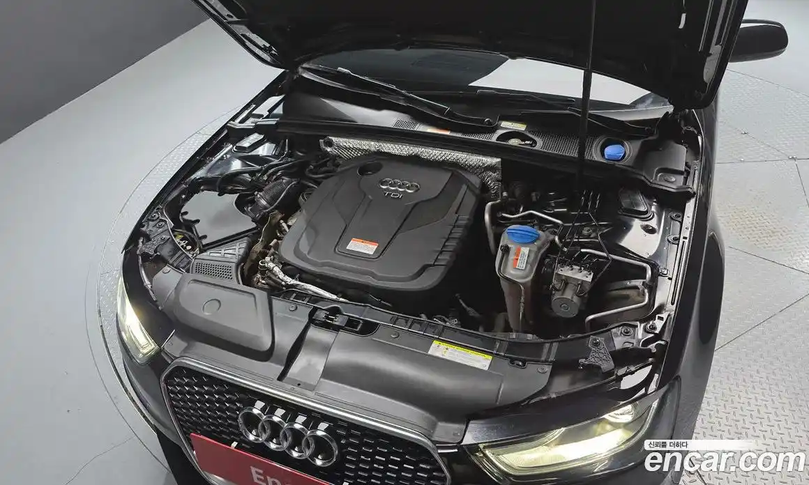 Audi A4 2015 2.0 автомат (гидро), фото 6