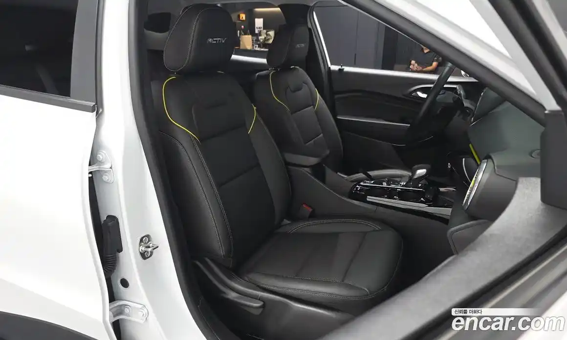 Chevrolet Trax 2024 1.2 автомат (гидро), фото 18