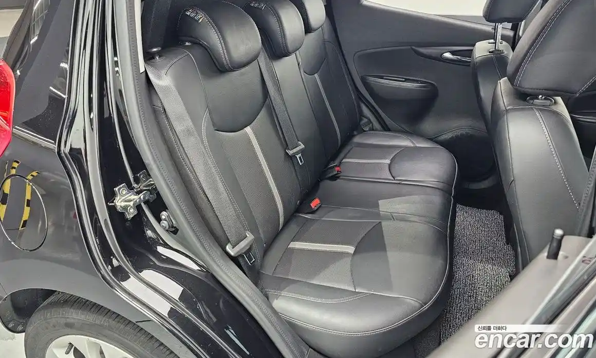 Chevrolet Spark 2020 1.0 автомат (гидро), фото 17