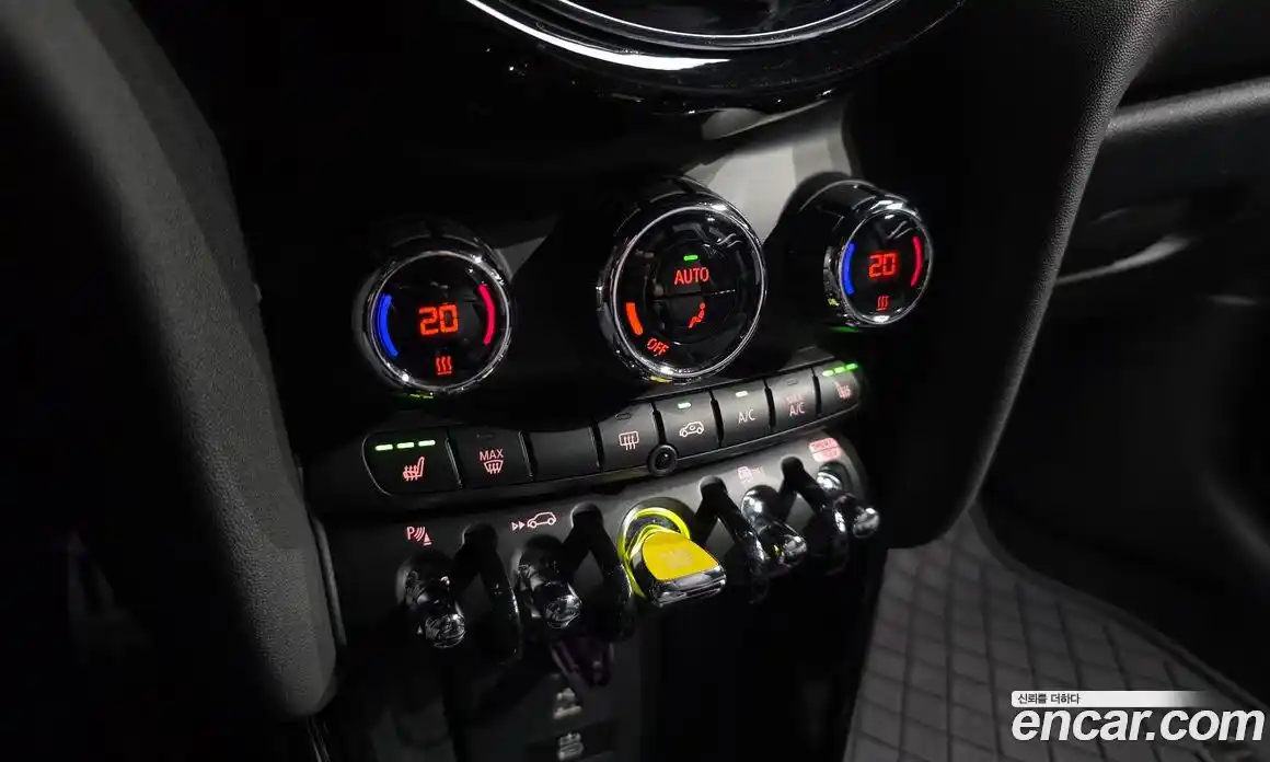 Mini Cooper 2023 автомат (гидро), фото 32