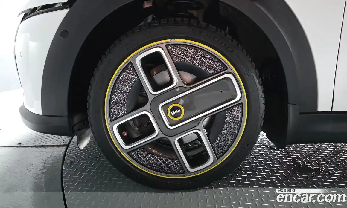 Mini Cooper 2023 автомат (гидро), фото 5