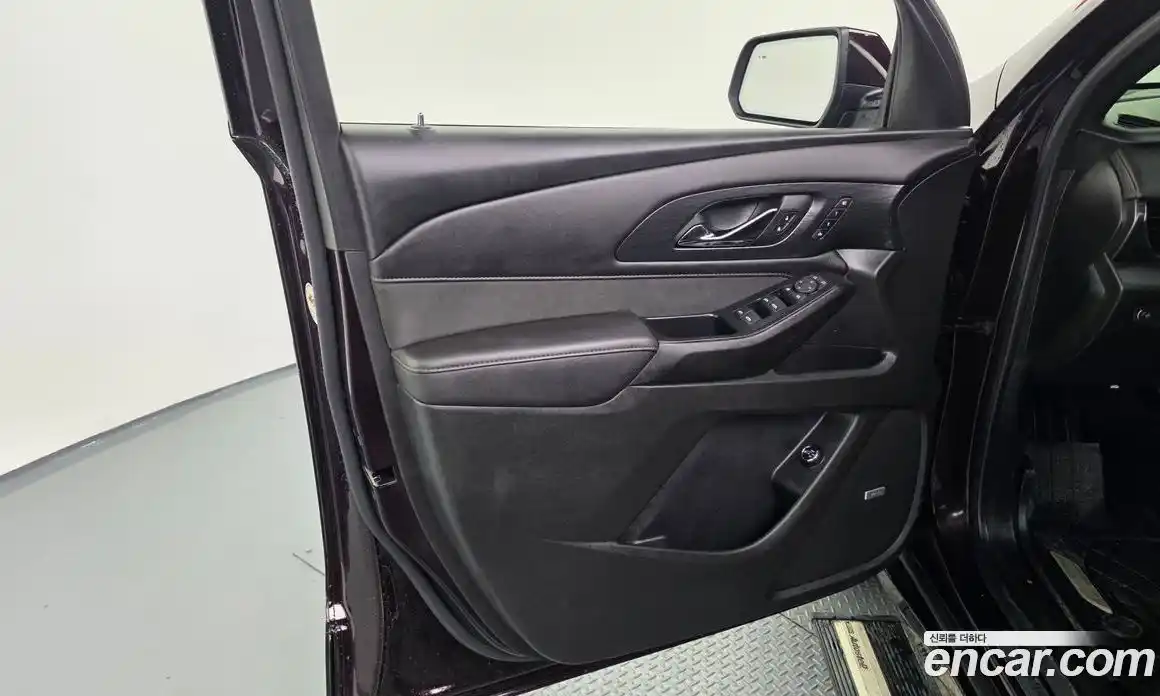 Chevrolet Traverse 2022 3.6 автомат (гидро), фото 13