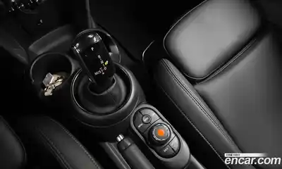 Mini Cooper 2020 1.5 автомат (гидро), миниатюра 12